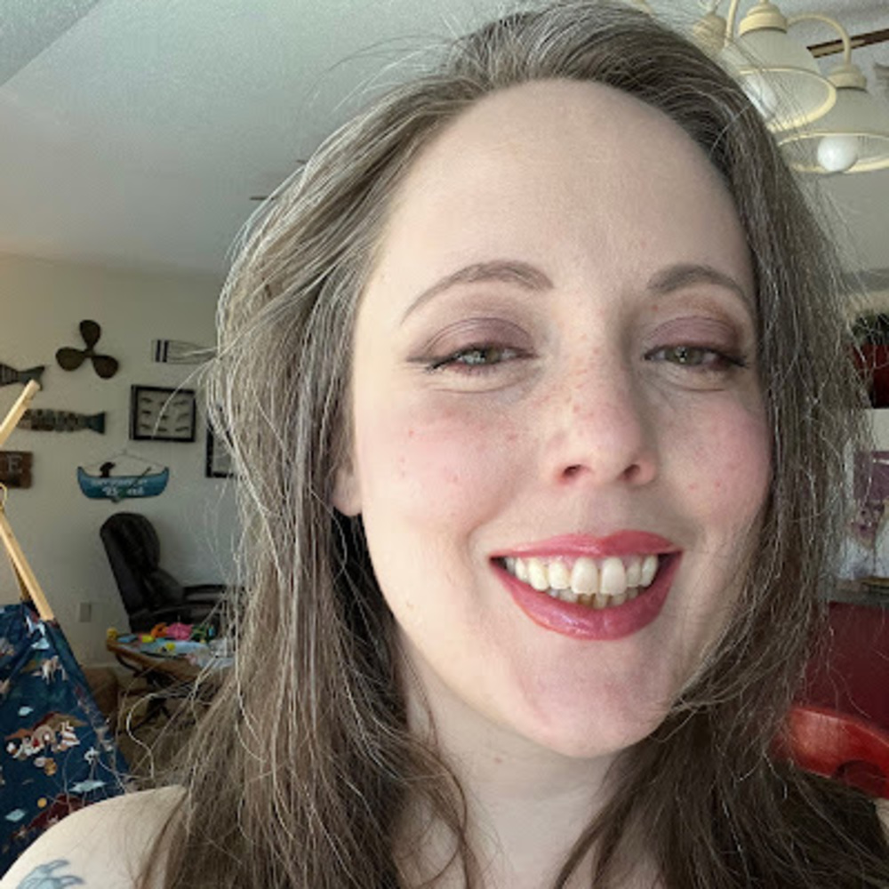 Meet your Posher, Zoe